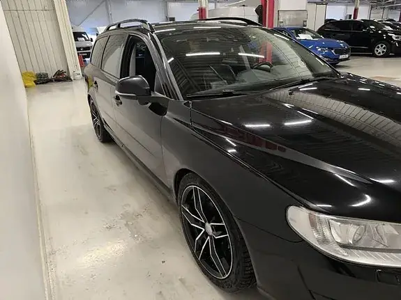 Volvo V70 2015 photo 3