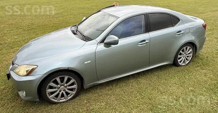 Lexus Is 250 2008 photo 2