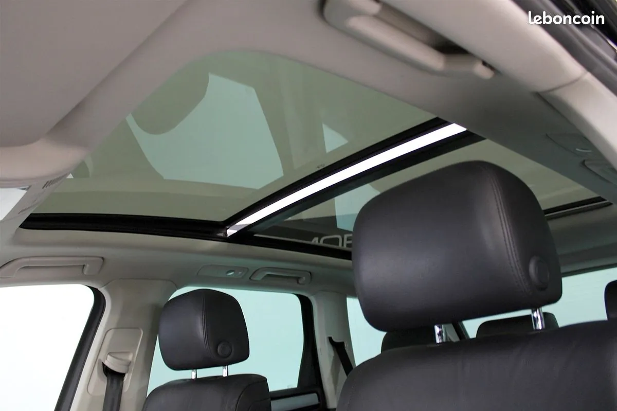 Volkswagen Touareg 2015 photo 2