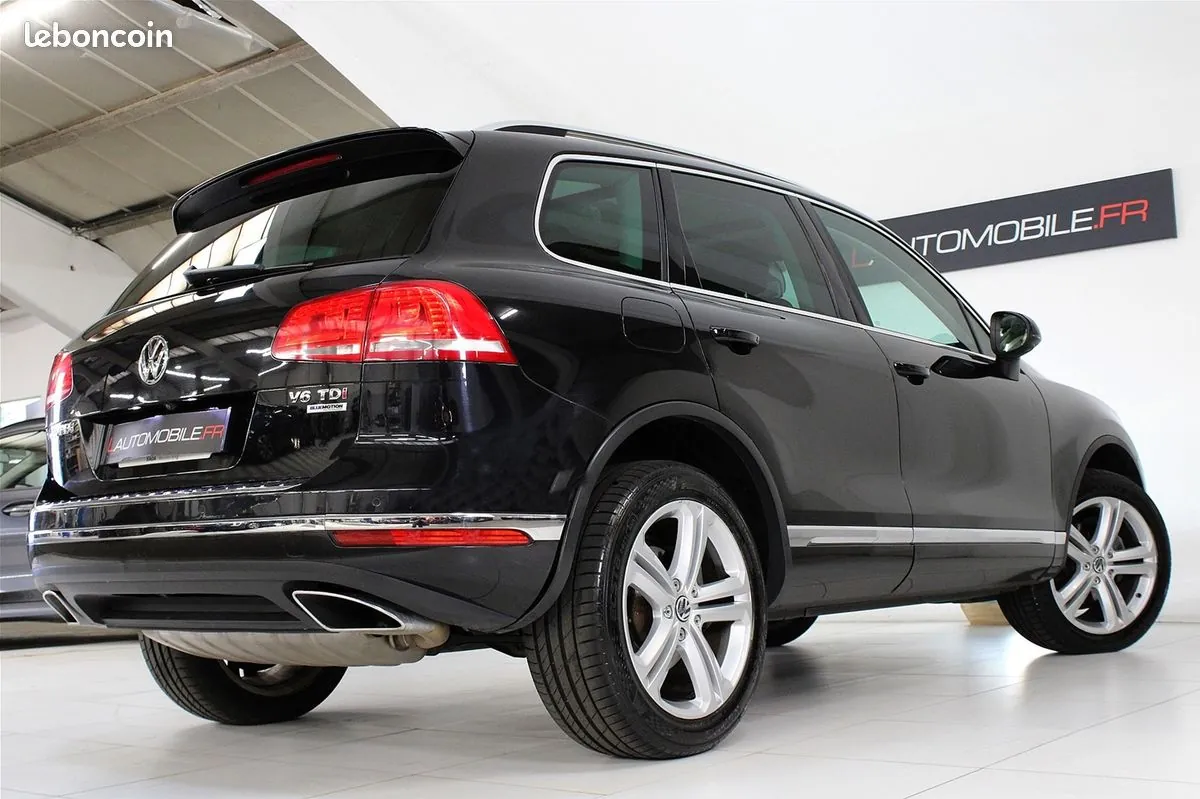 Volkswagen Touareg 2015 photo 3