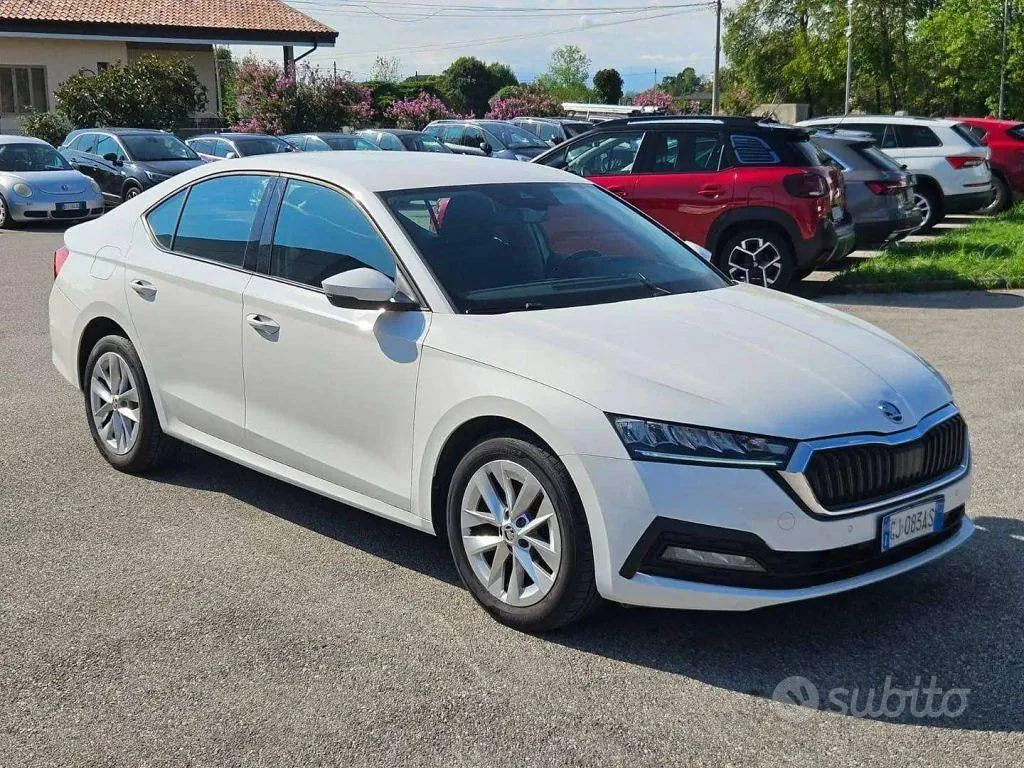 Skoda Octavia 2022 photo 3