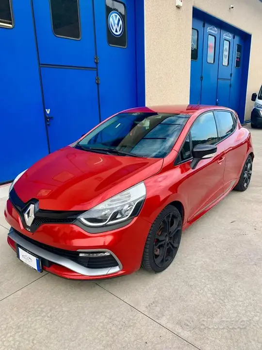 Renault Clio 2015 photo 2