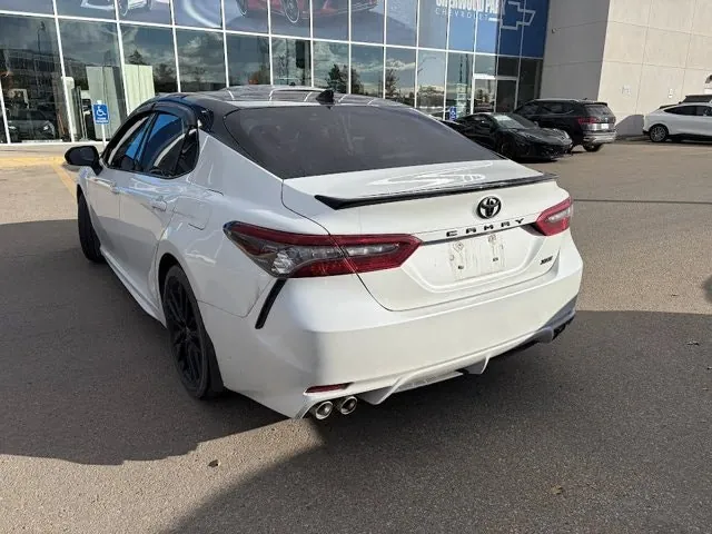 Toyota Camry 2021 photo 4