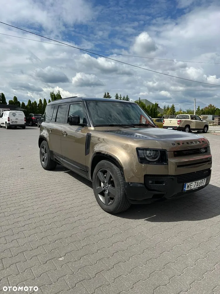 Land Rover Defender 2022 photo 3