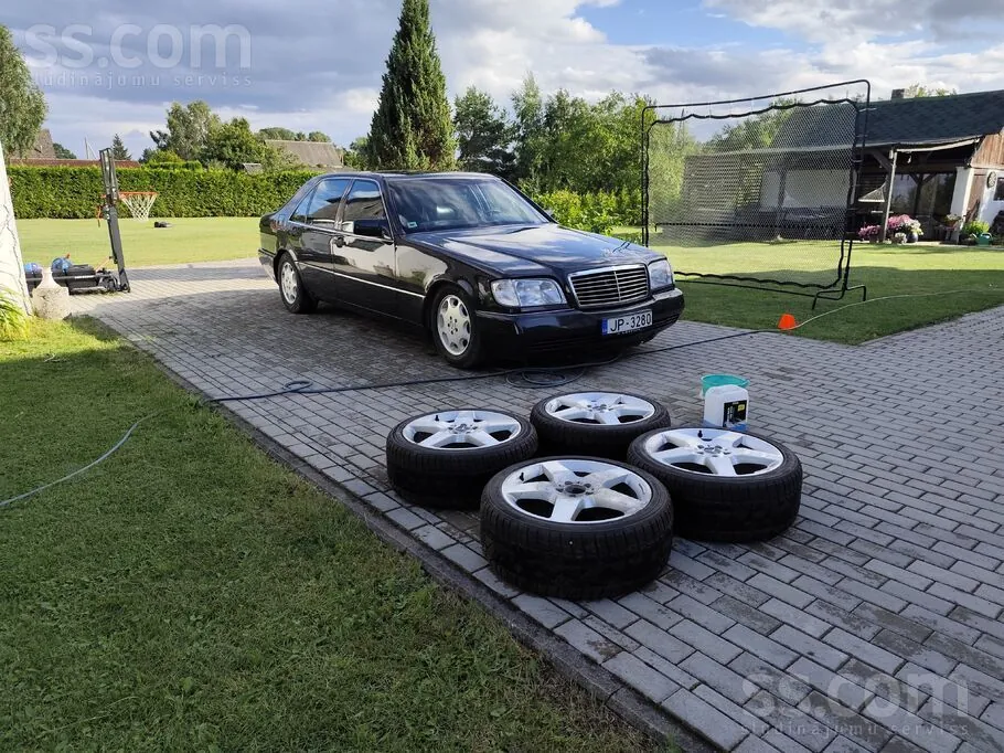 Mercedes-Benz S400 1991 photo 4