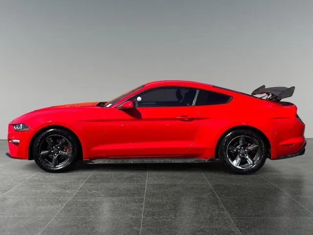 Ford Mustang 2018 photo 2