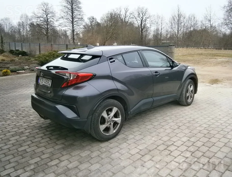 Toyota C-Hr 2017 photo 5
