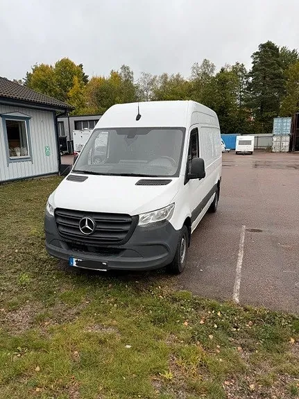 Mercedes-Benz Sprinter 317