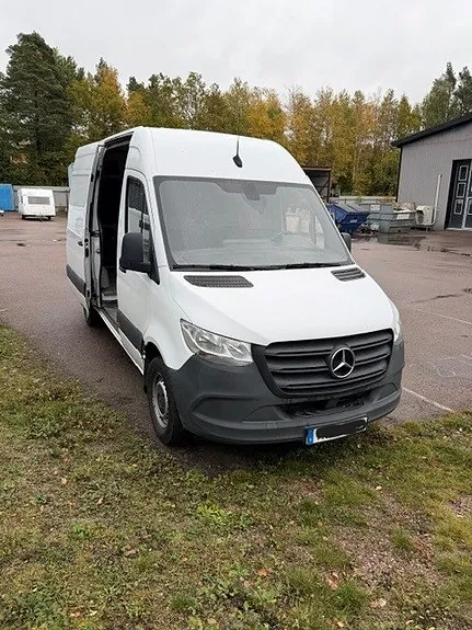 Mercedes-Benz Sprinter 317 2022 photo 2