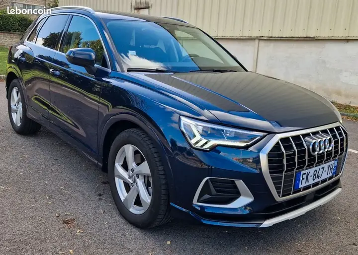 Audi Q3 2019 photo 2