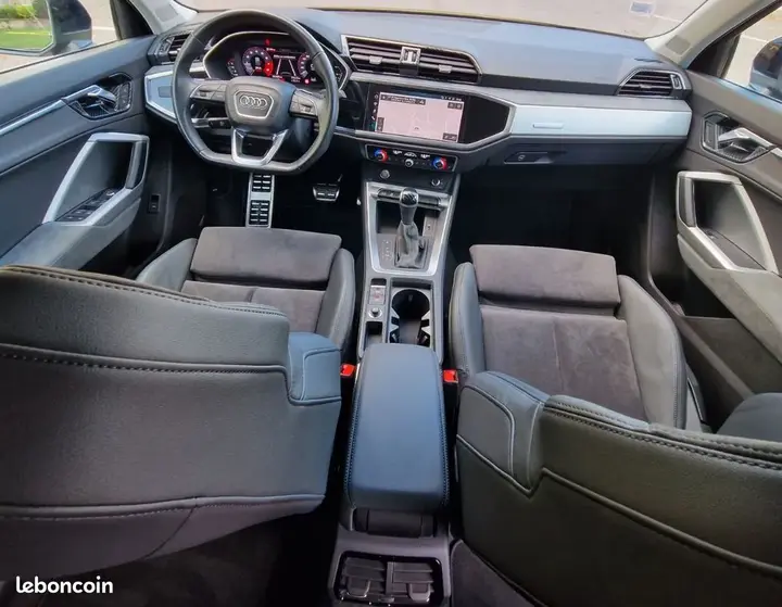 Audi Q3 2019 photo 4