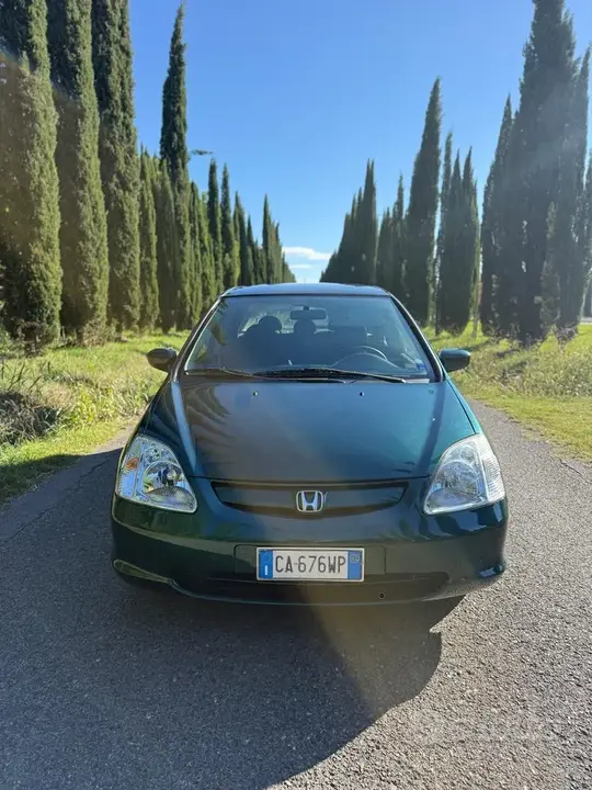 Honda Civic 2002 photo 2