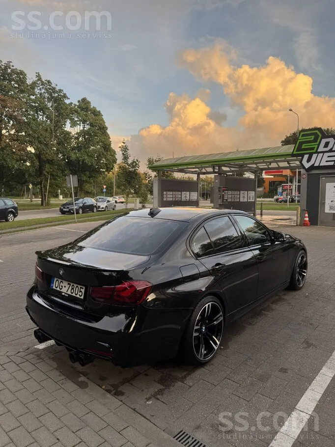 BMW 335I 2013 photo 5