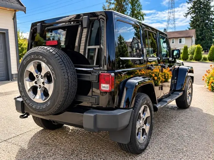Jeep Wrangler Unlimited 2017 photo 4