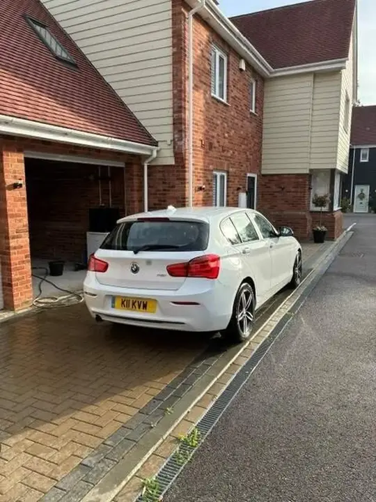 BMW 1 Series 2019 photo 3