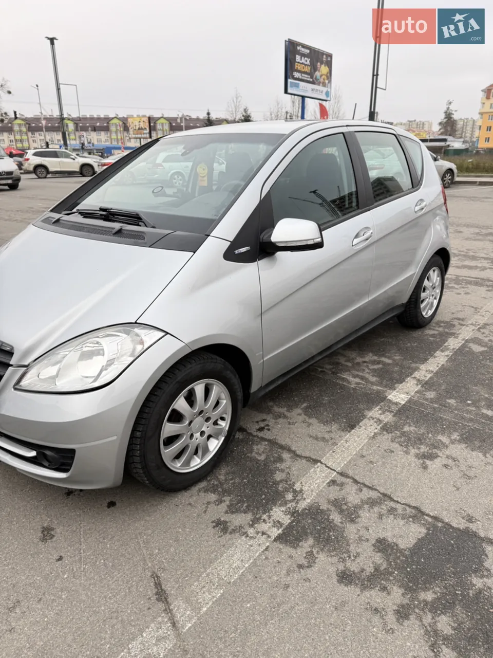 Mercedes-Benz A-Class 2010 photo 3