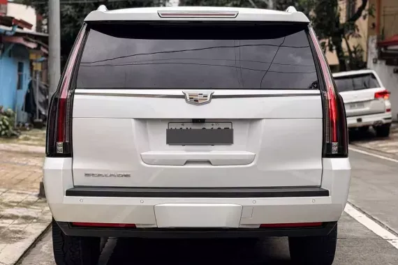 Cadillac Escalade Esv 2018 photo 3