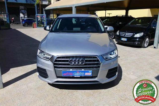 Audi Q3 2016 photo 2