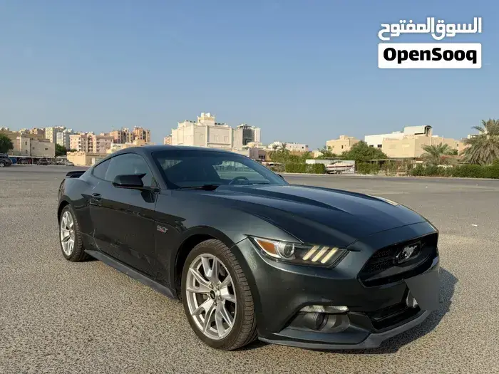 Ford Mustang 2015 photo 2