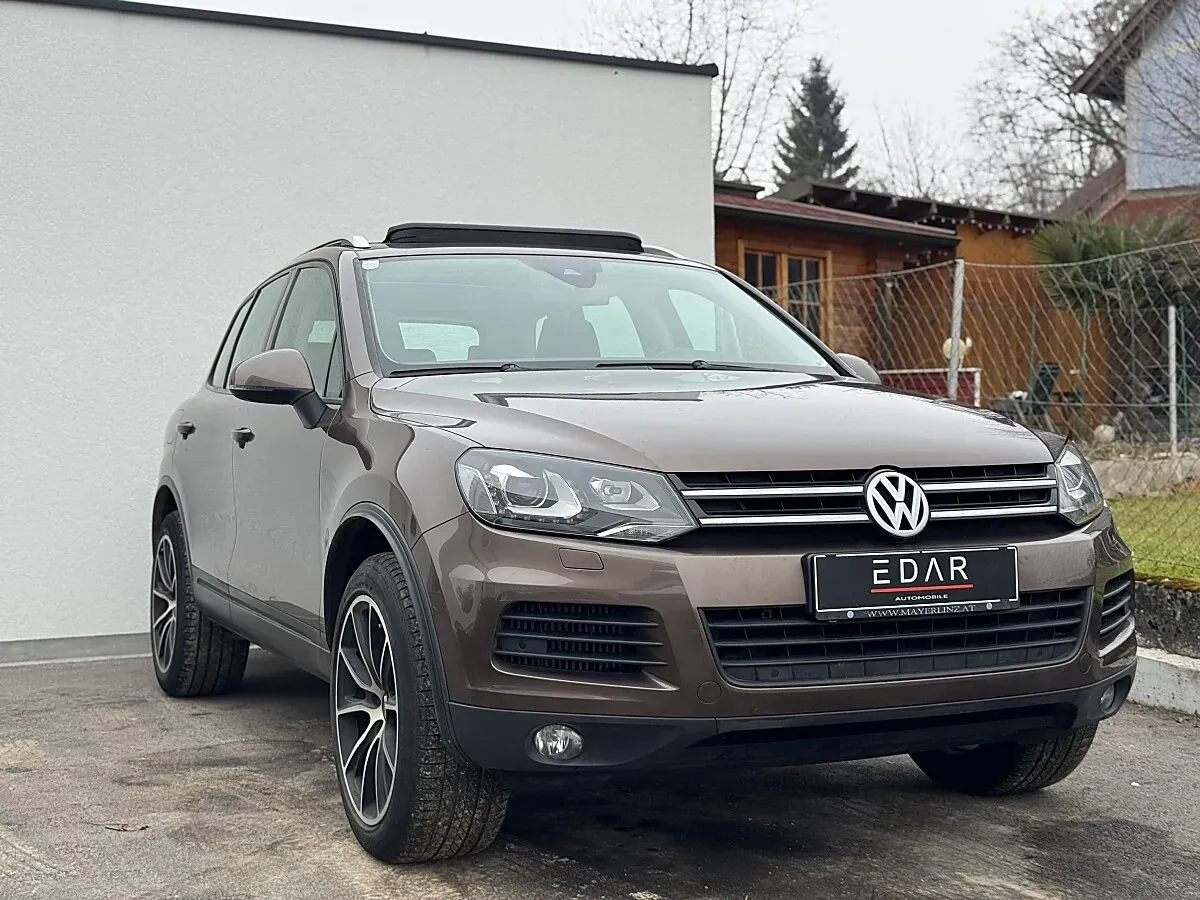 Volkswagen Touareg 2012 photo 3