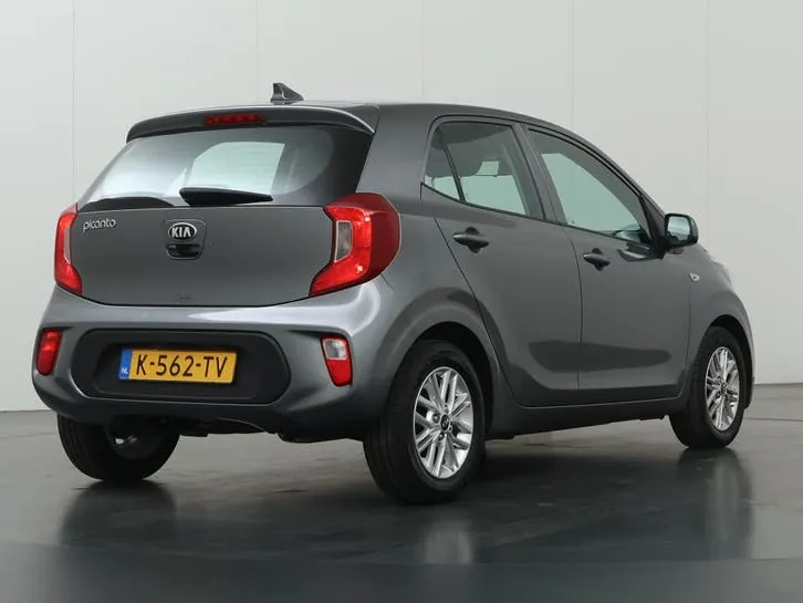 Kia Picanto 2021 photo 2