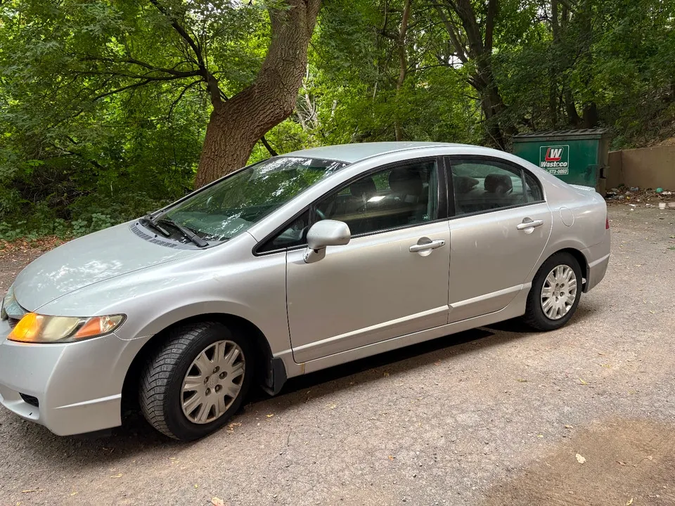 Honda Civic 2009 photo 2