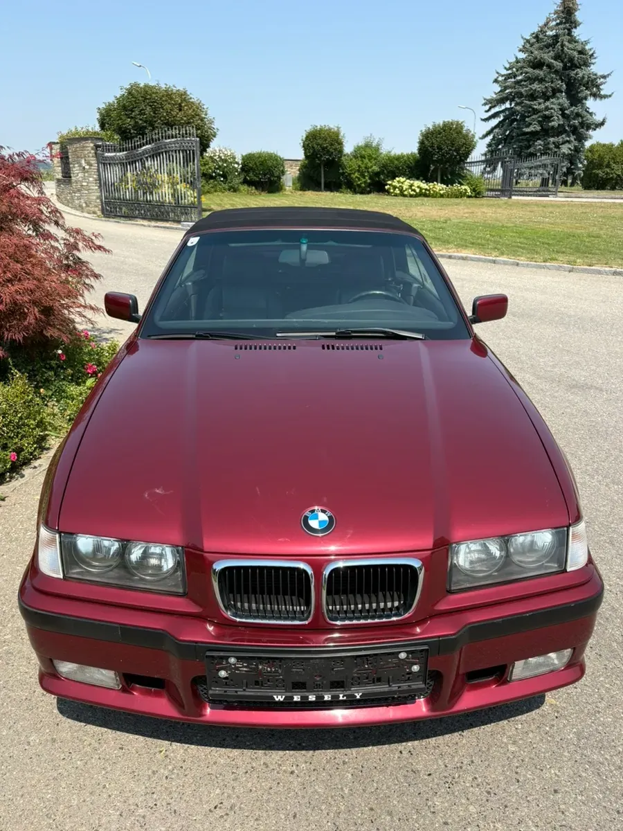 BMW 3 Series 1995 photo 2