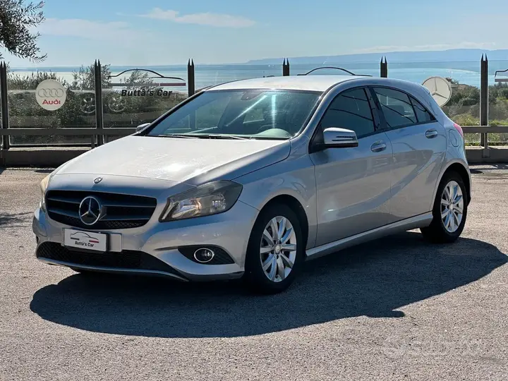 Mercedes-Benz A 180