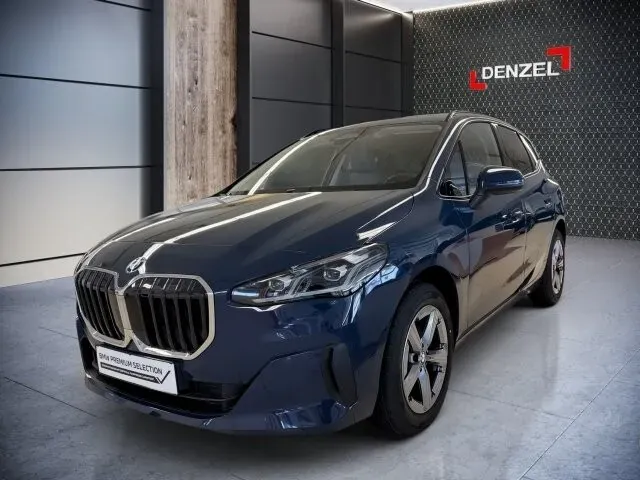 BMW 2 Series 2026 photo 2