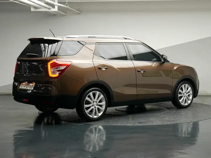 KG Mobility Tivoli 2016 photo 3