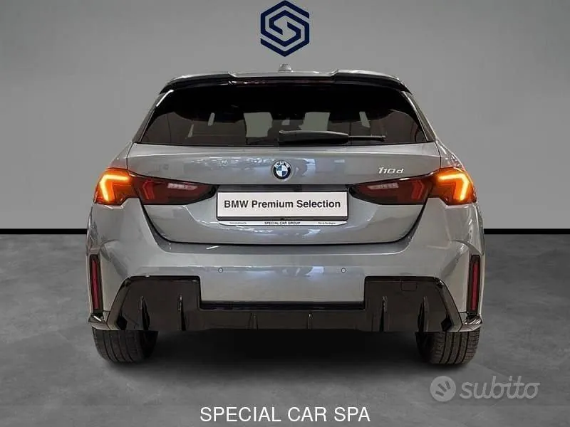 BMW 1 Series 2025 photo 4