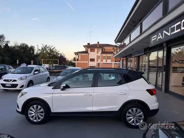 Seat Arona 2021 photo 2