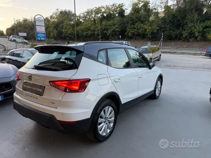 Seat Arona 2021 photo 5