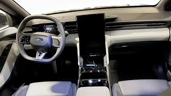 Ford Capri 2025 photo 4