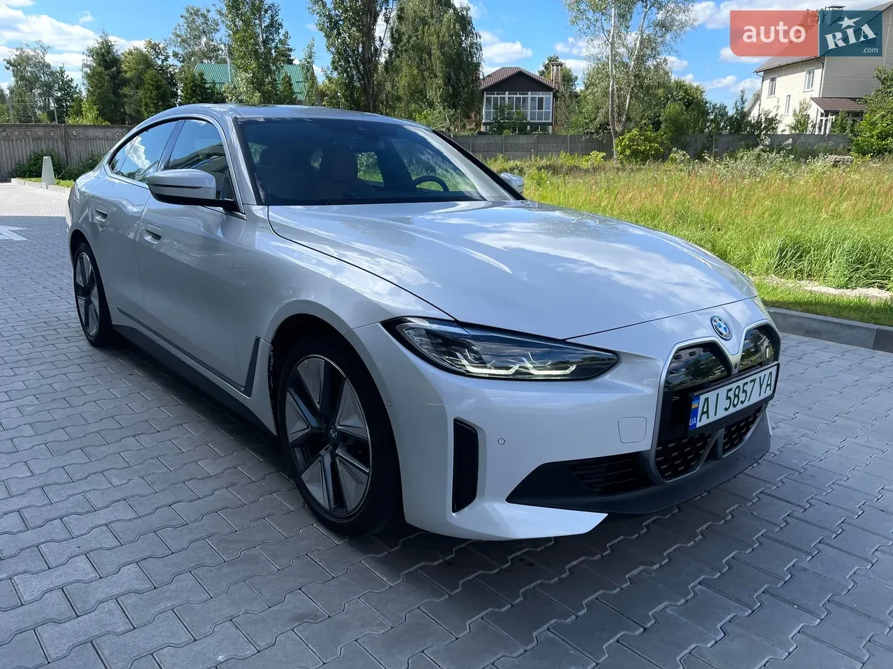 BMW I4 2022 photo 5