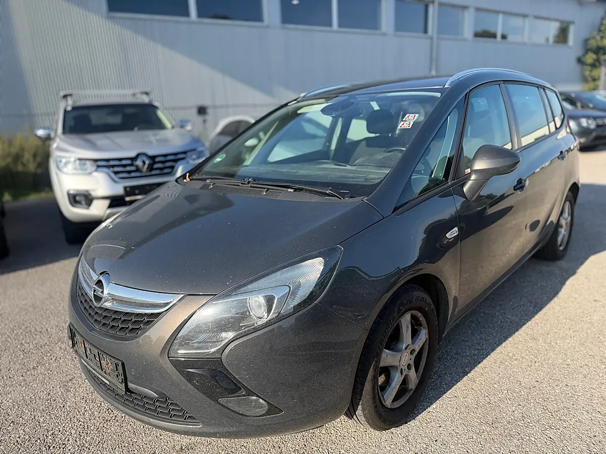 Opel Zafira Tourer