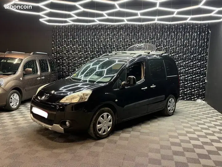 Peugeot Partner Tepee 2012 photo 3