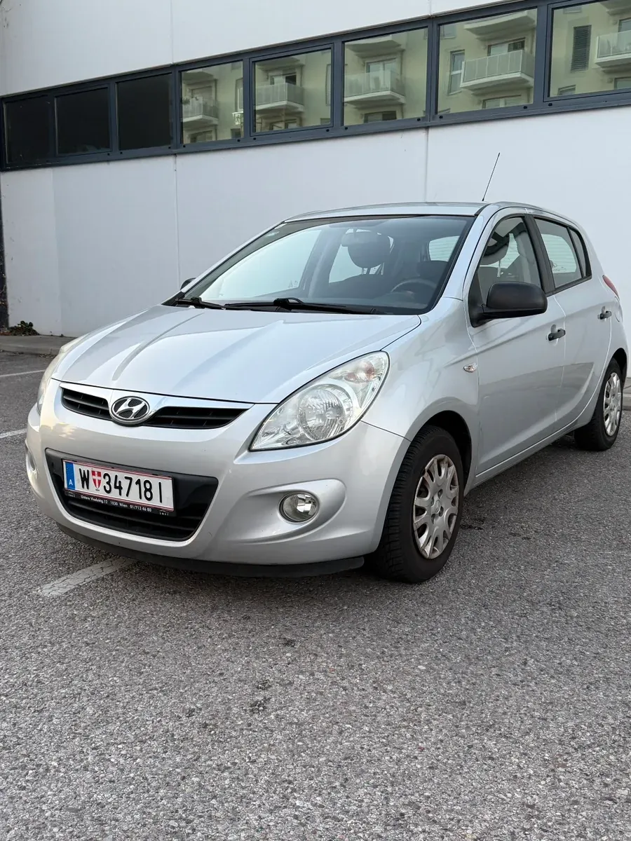 Hyundai I20