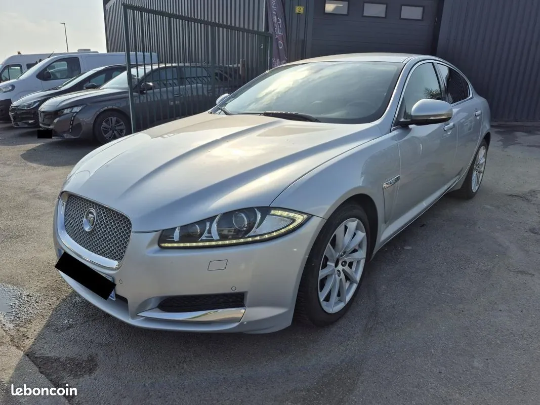 Jaguar Xf