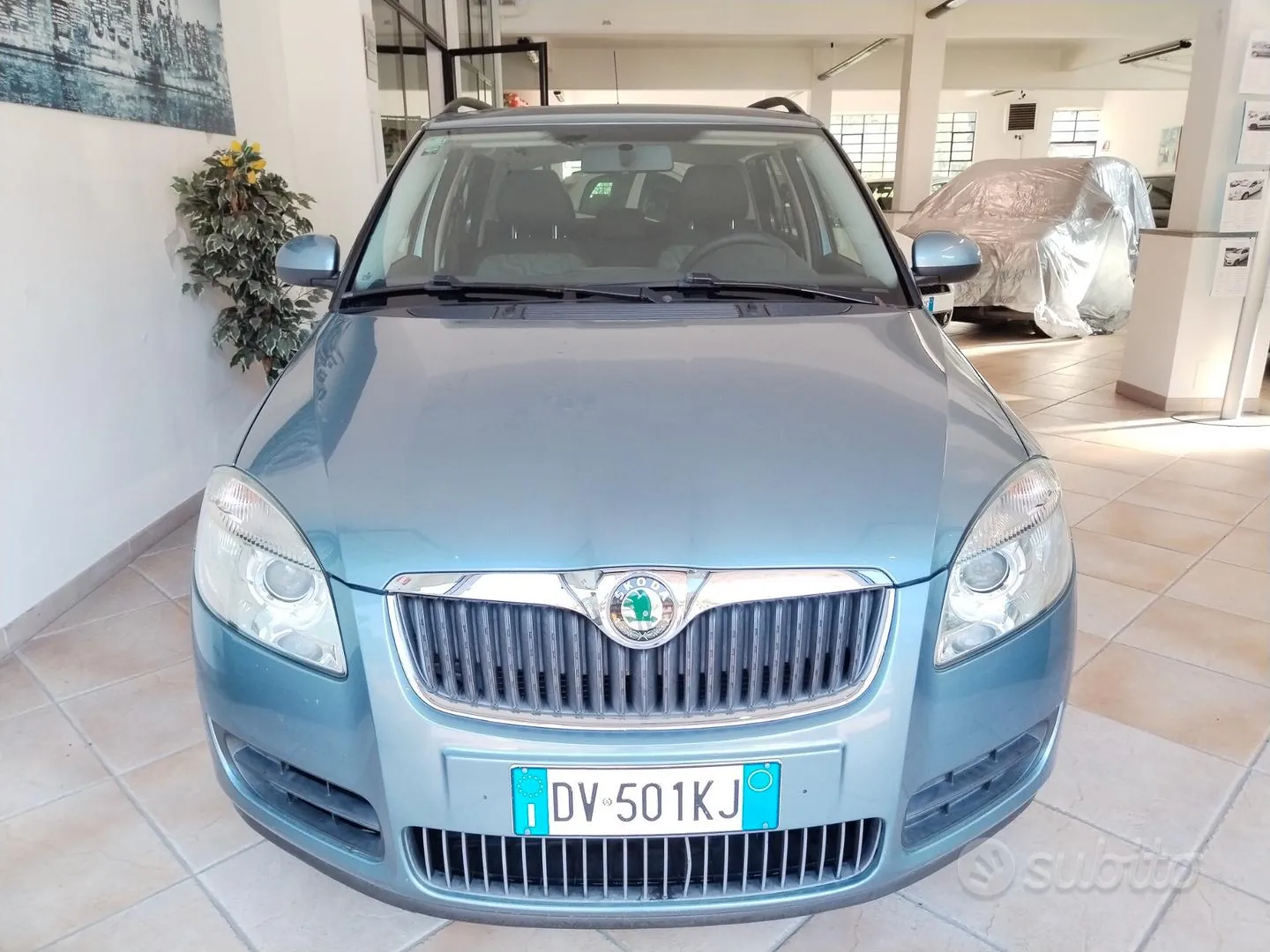 Skoda Fabia 2009 photo 3