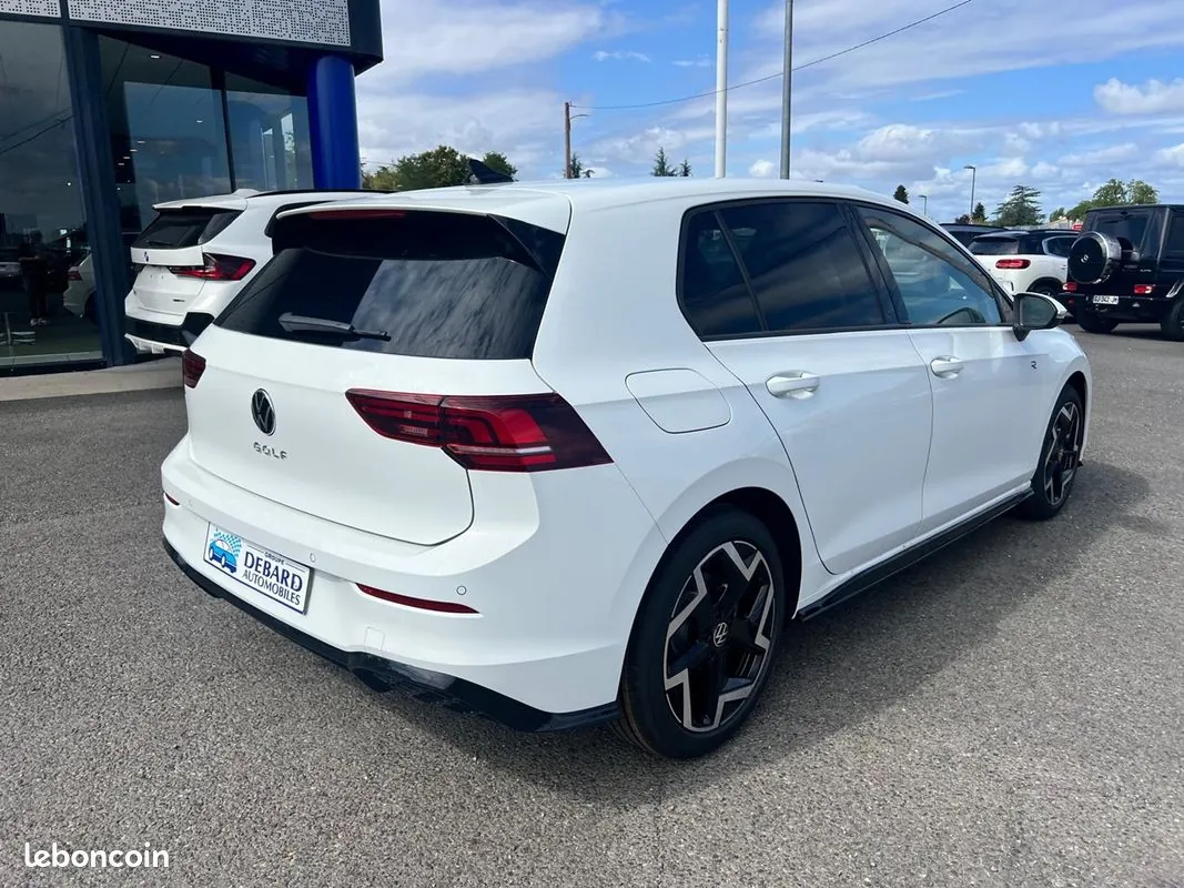 Volkswagen Golf 2026 photo 5