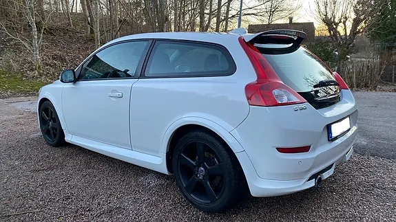Volvo C30 2011 photo 2