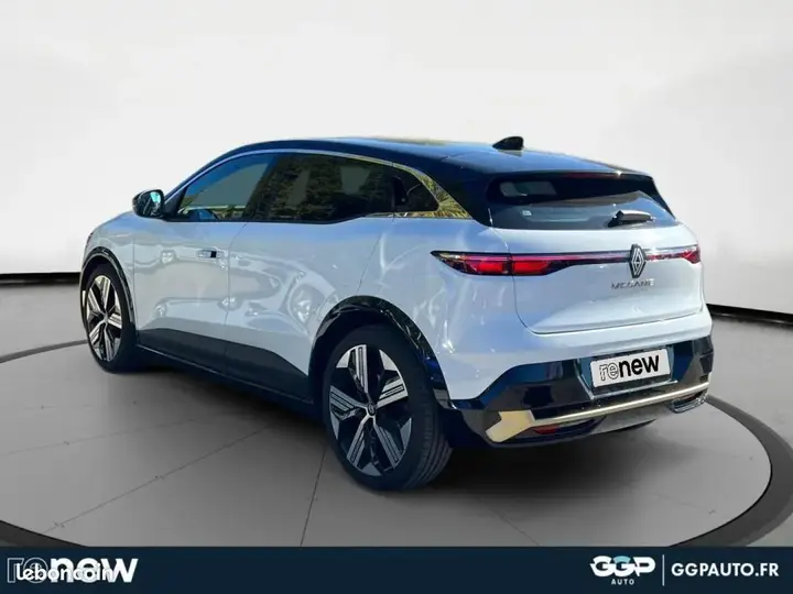 Renault Megane 2023 photo 3