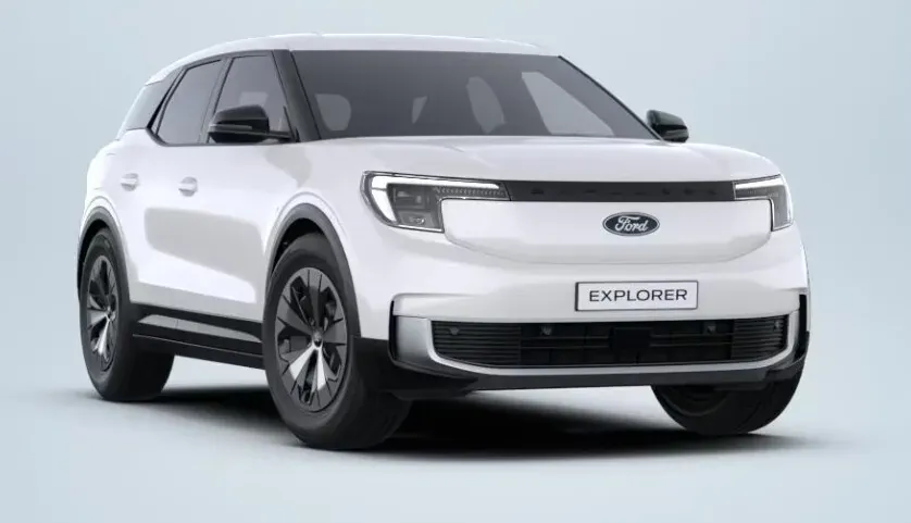 Ford Explorer photo 2