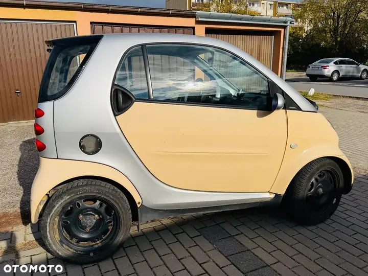 Smart Fortwo 2003 photo 2