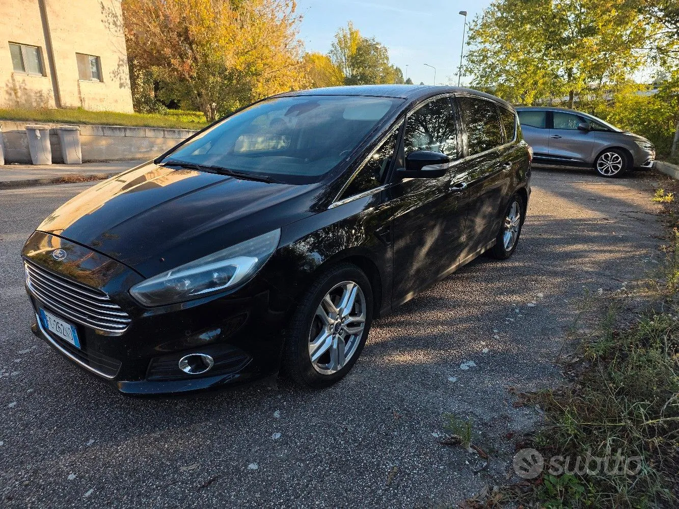Ford S-Max