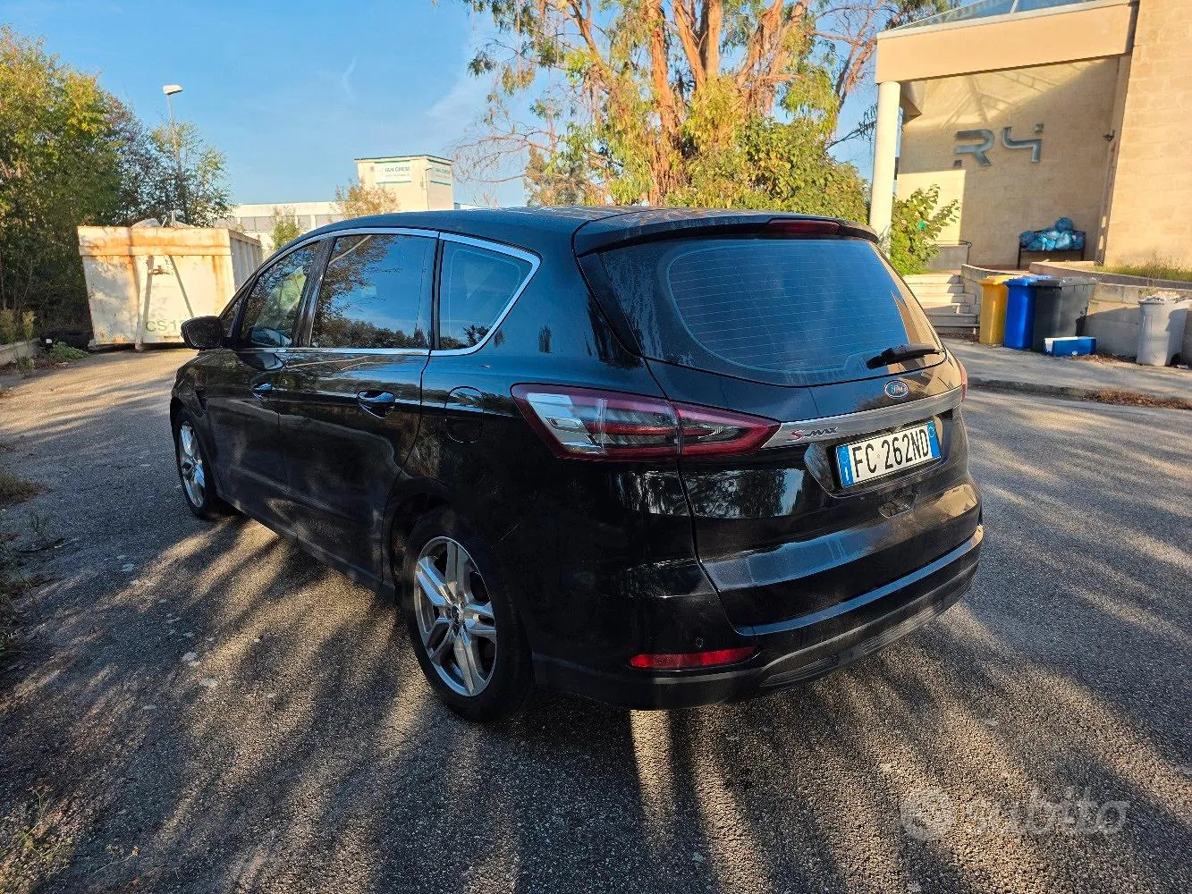 Ford S-Max 2016 photo 4