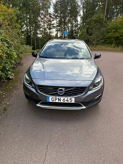 Volvo S60 Cross Country 2017 photo 3