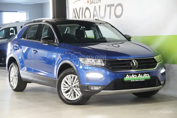 Volkswagen T-Roc 2021 photo 2