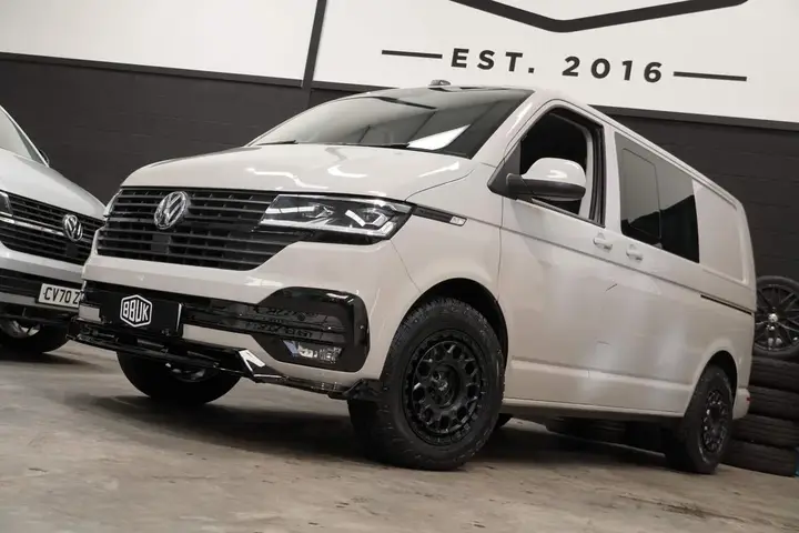 Volkswagen Transporter 2023 photo 4